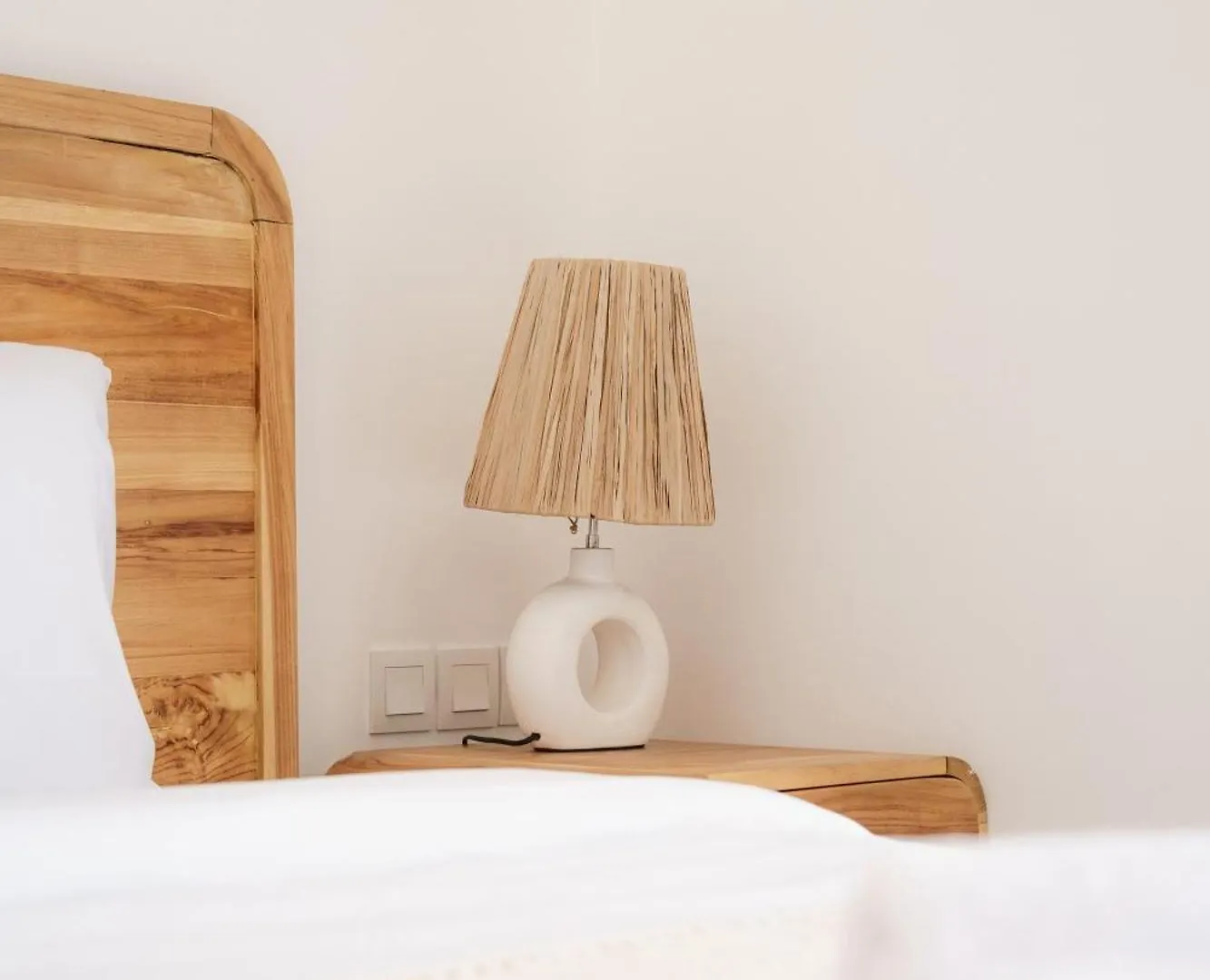 Mau Villa - 2Br Villa In Berawa 캉구
